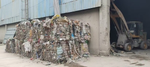 出售建筑厂下来的垃圾膜，过风选，月供600吨