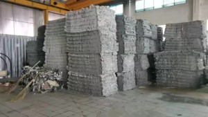 长期出售pvc革吹出来的毛毛料,现货20吨左右