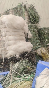 长期出售pp打包带,漂沉混一起,另外出售pet打包带废料