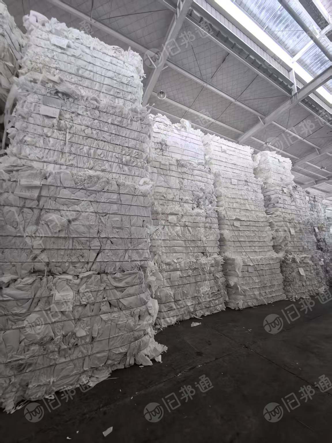 出售原浆白牛皮压包料，白度82，无湿强