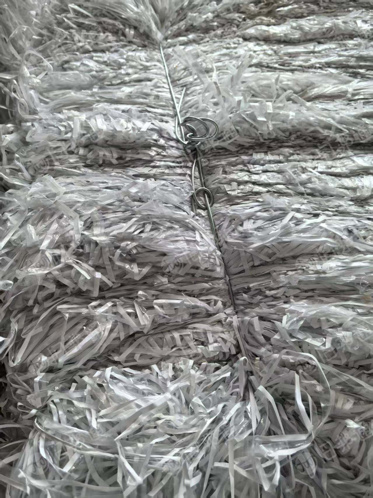 出售高压pe淋膜纸边条,膜一半,纸一半