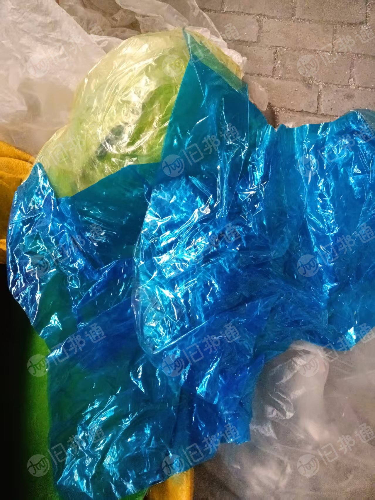 求购干造高压膜，花膜，不能带胶和商标，一代下角料最好，不能有灰粉