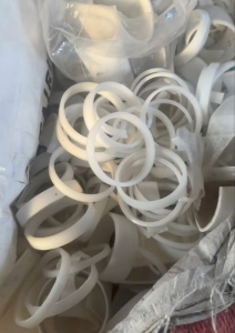 长期大量管芯废料,PP和PE混一起的