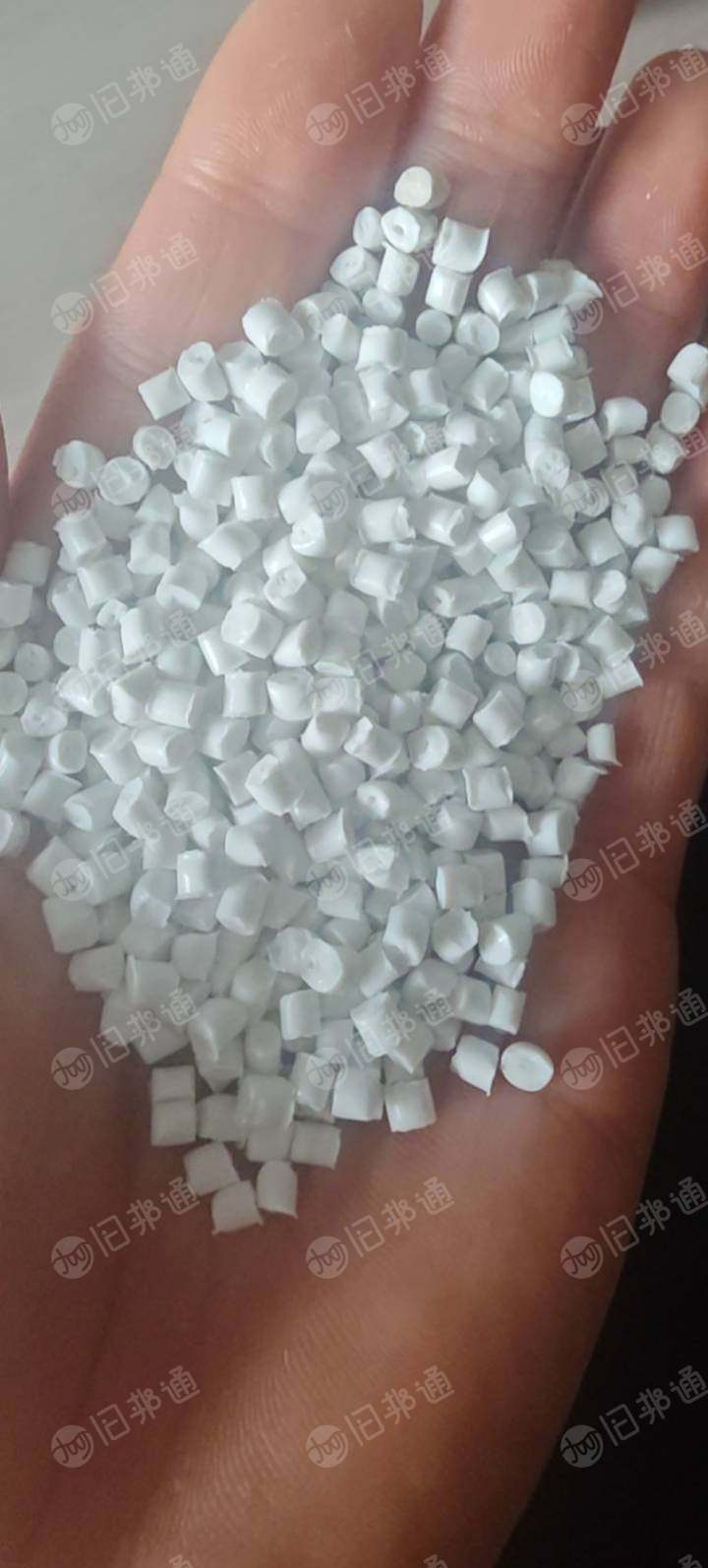 出售进口瓷白pp，溶脂25，冲击9，环保，表面干净，黑点很少