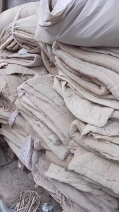 长期出售古棉，纯棉旧棉被，现货四十吨左右