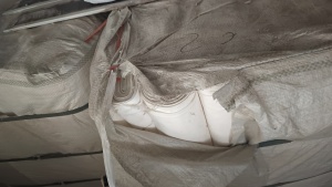 出售tc布，tr布平纹布，tc现货三万米，tr现货6万米左右