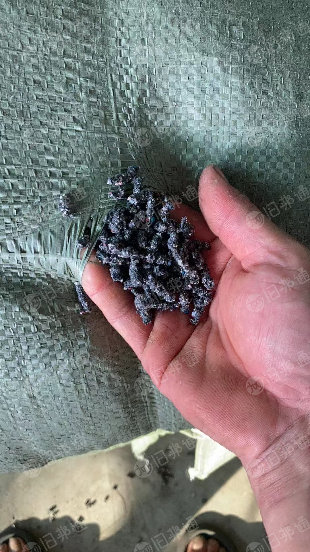 出售毛毛虫料，可注塑，炼油用，现货500吨