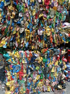 出售花乙压块，大小白乙压块，现货32吨左右