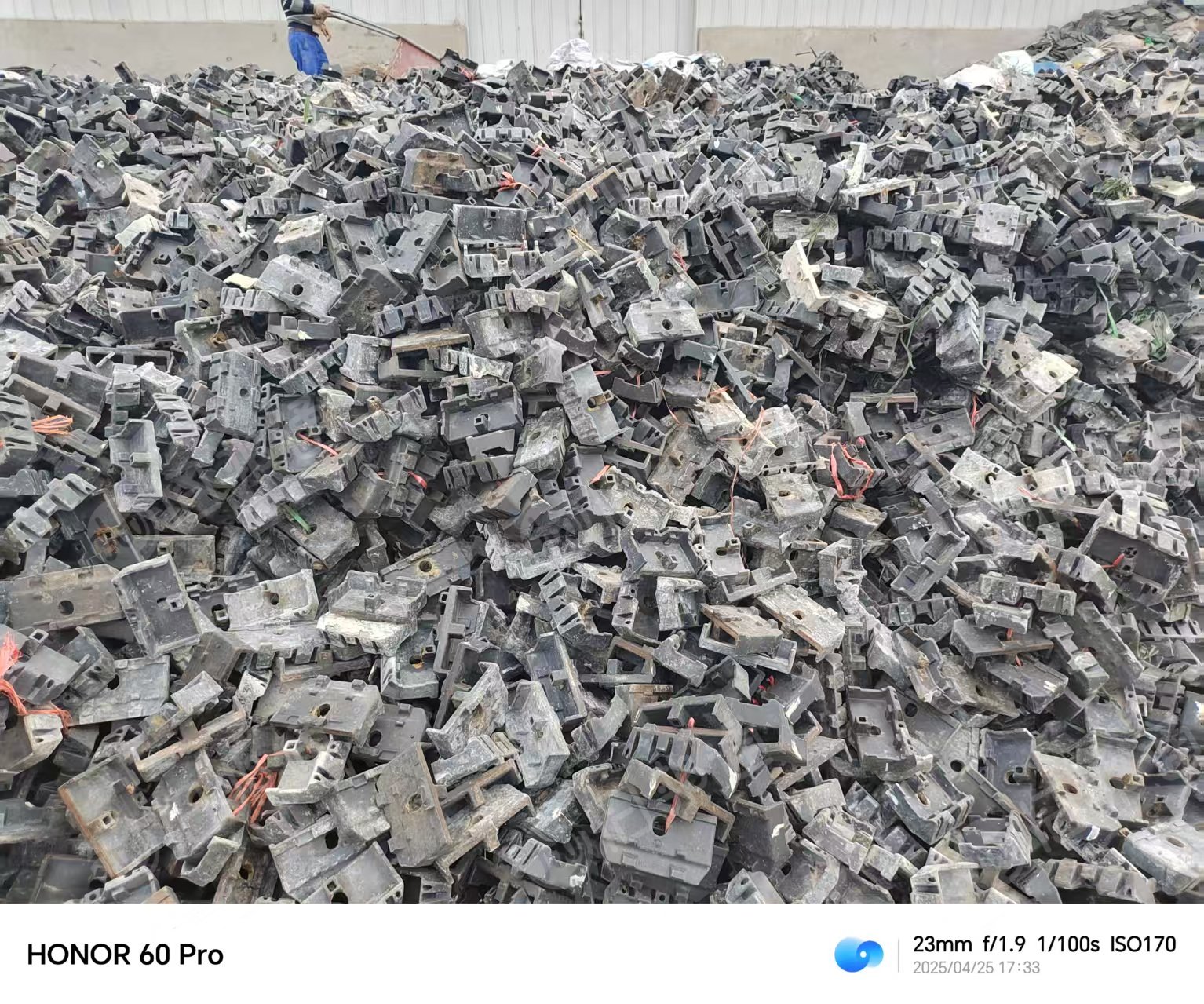 大量出售Pa6毛料