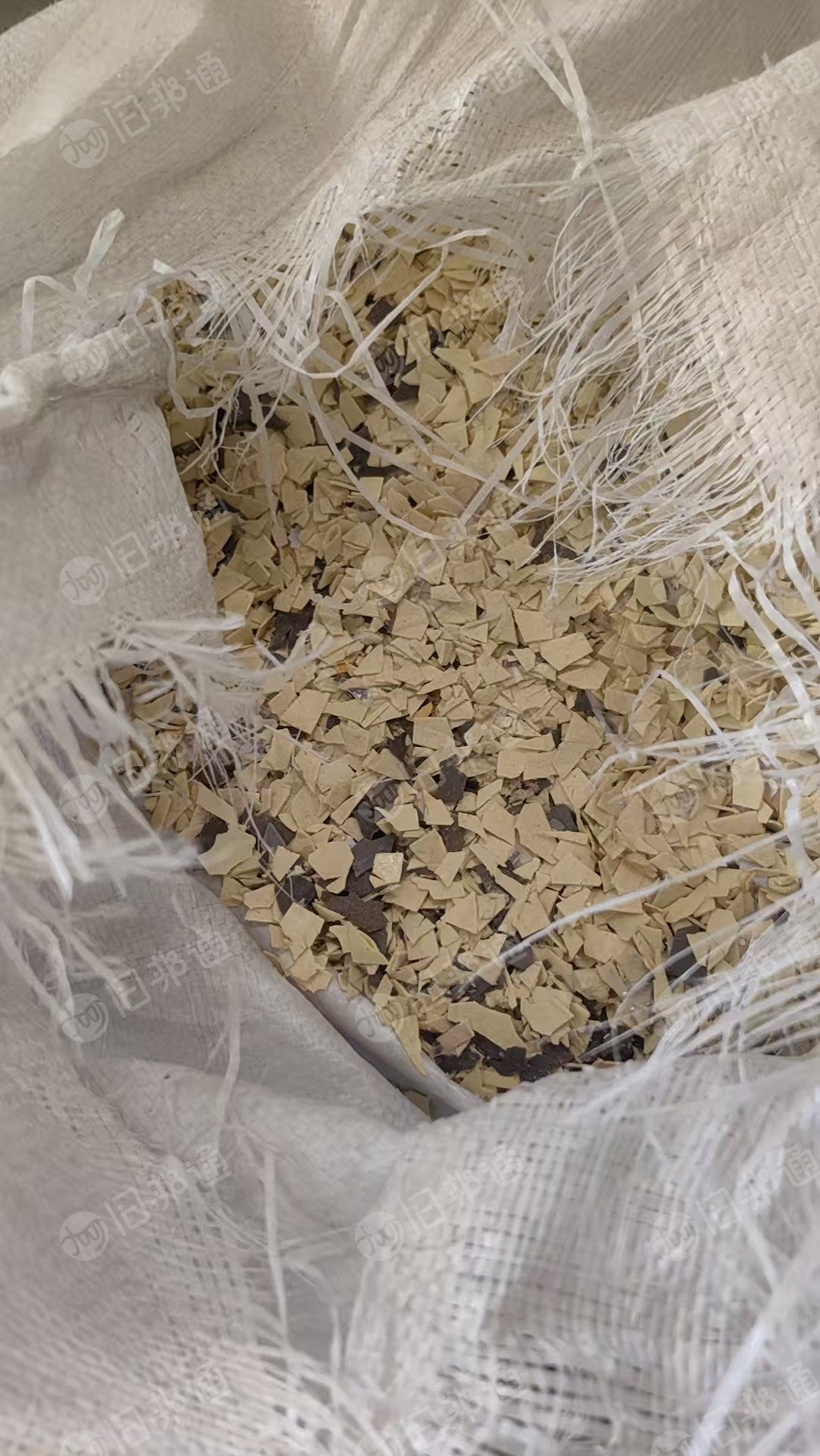 出售光片软质PVC破碎料