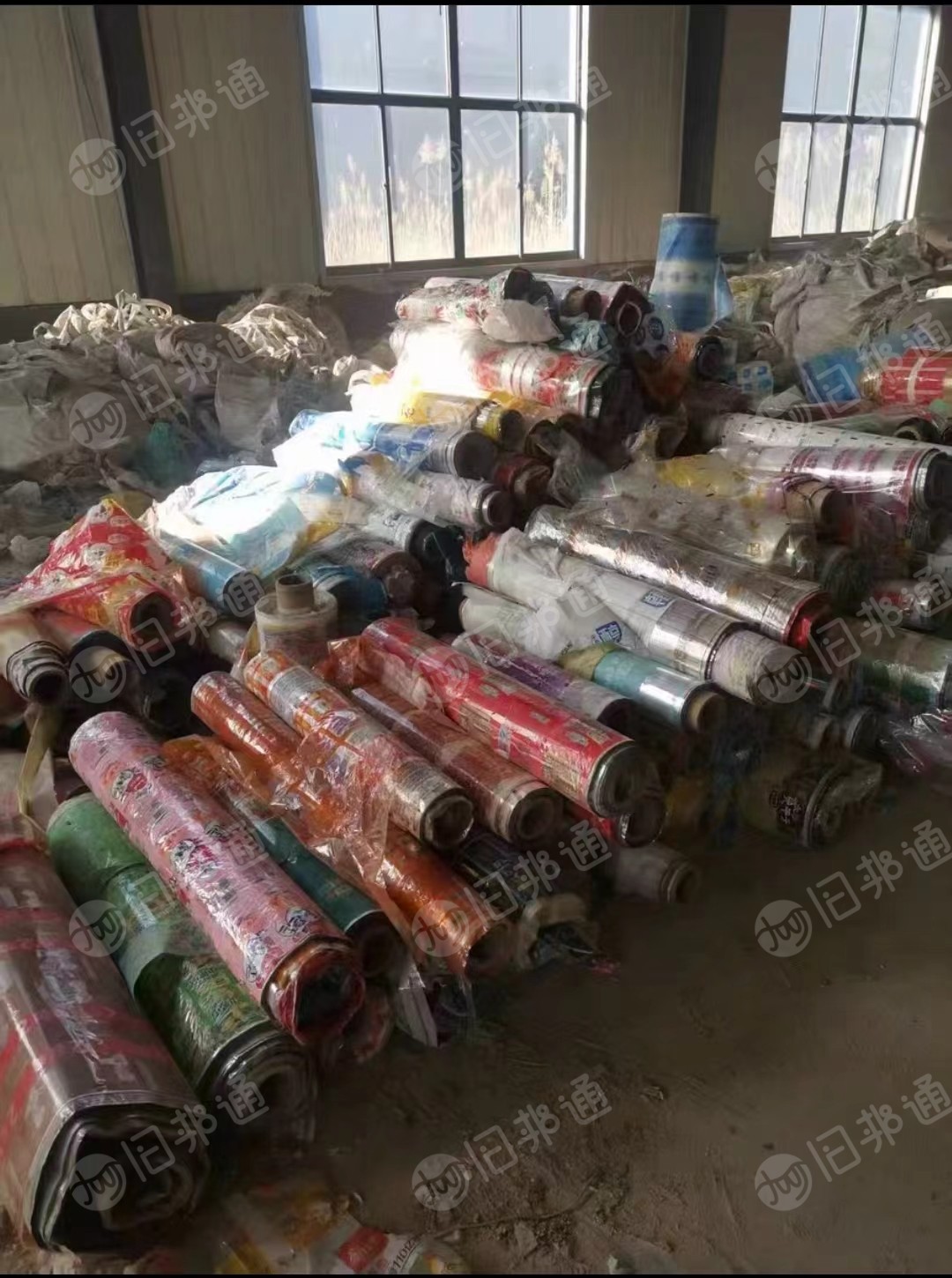 长期出售pet花膜打绳料，现货7吨左右