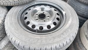 出售小车废轮胎