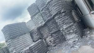 求购PVC吹毛下来的毛毛料，燃烧用，到厂210-220元/吨