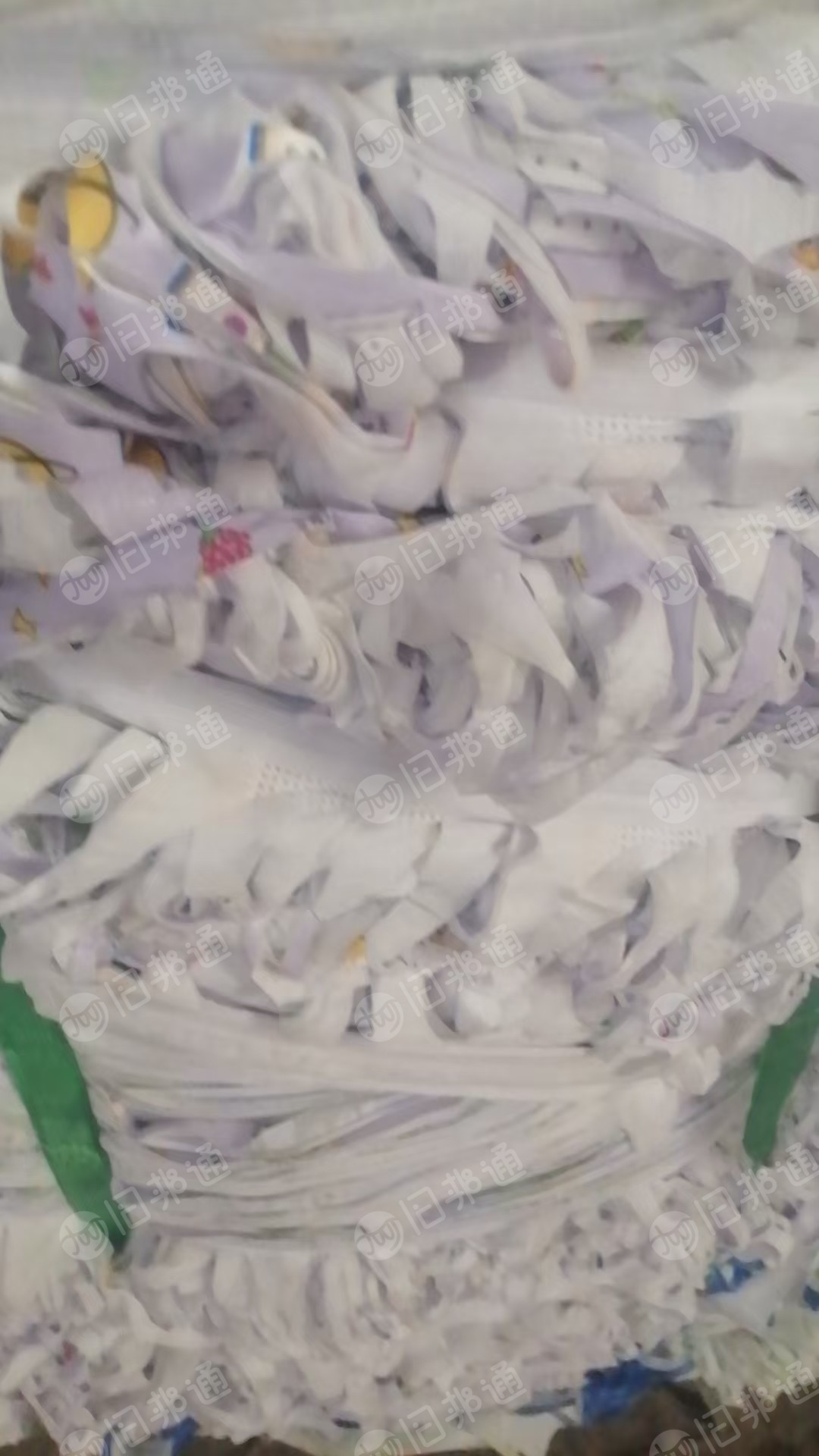 长期大量出售口罩下脚料PP复合PET的，三个颜色。每个月有60吨左右，厂在河南郑州
