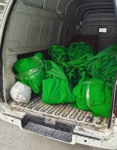 出售台球桌下来的台泥，羊毛布，含毛有50，70，80的，货在河北涿州