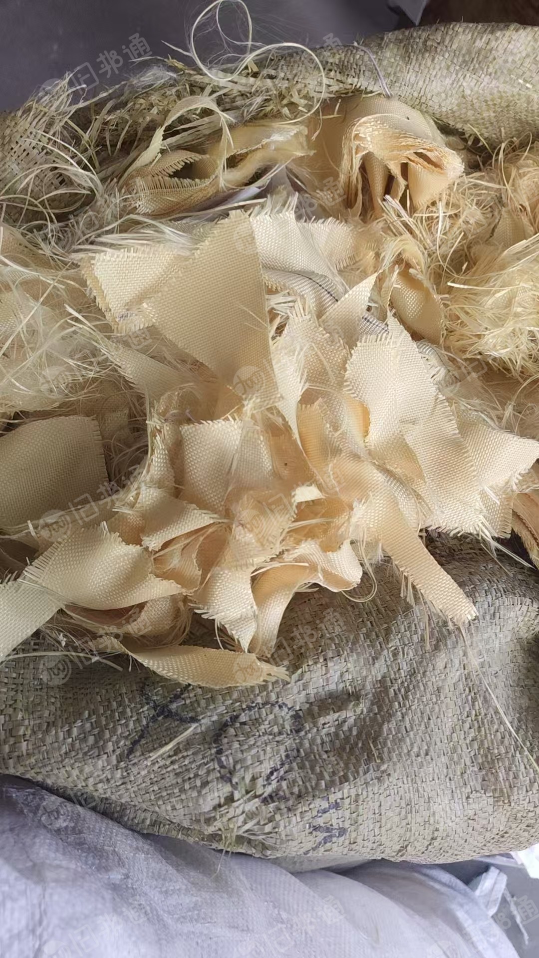 长期出售芳纶边角料,芳纶机织布1414边角料,头盔下脚料,货在河北石家庄