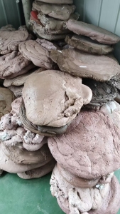 长期出售kt板熔块