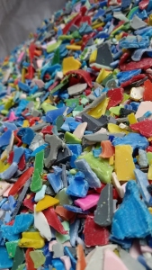 长期出售花工丙破碎料