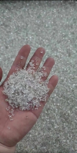 长期出售各种透明pet颗粒，切片颗粒，月供400吨