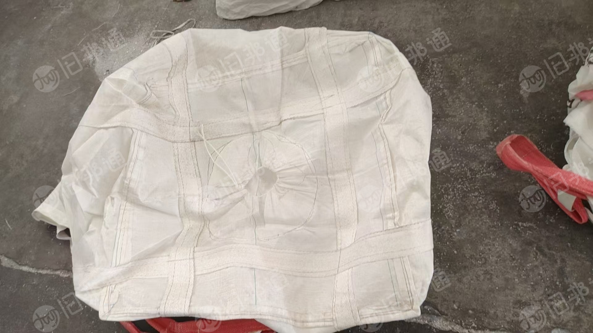 出售昆仑切片吨包，规格95*125，井字兜底，承重2吨左右，现货300个，二手吨包