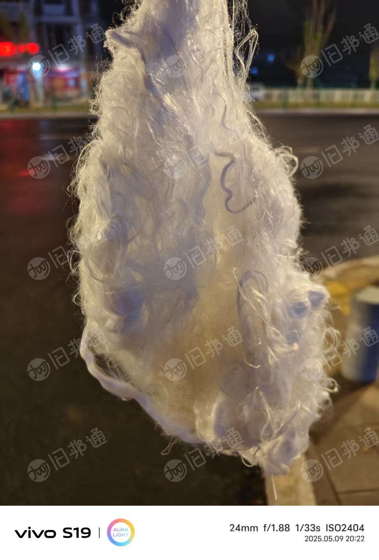 长期出售化纤厂拉坏的涤纶废丝，现货13米一车，厂在福建福州