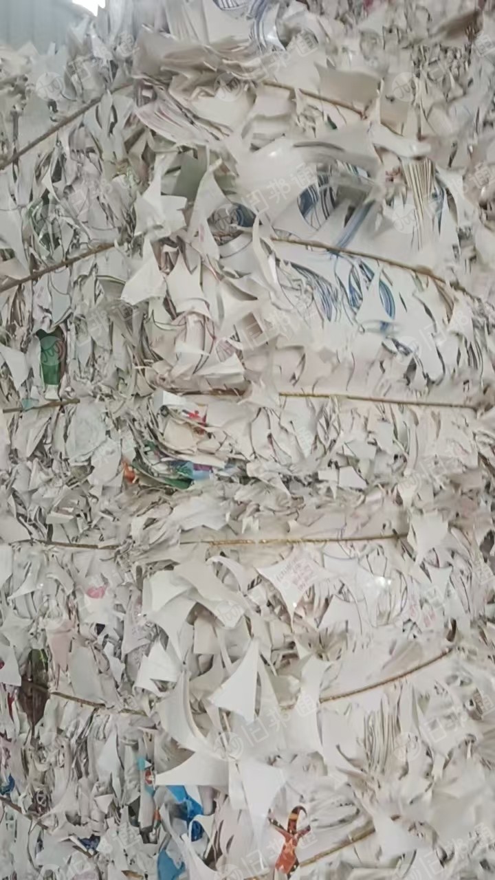 长期出售带膜的白卡纸边角料