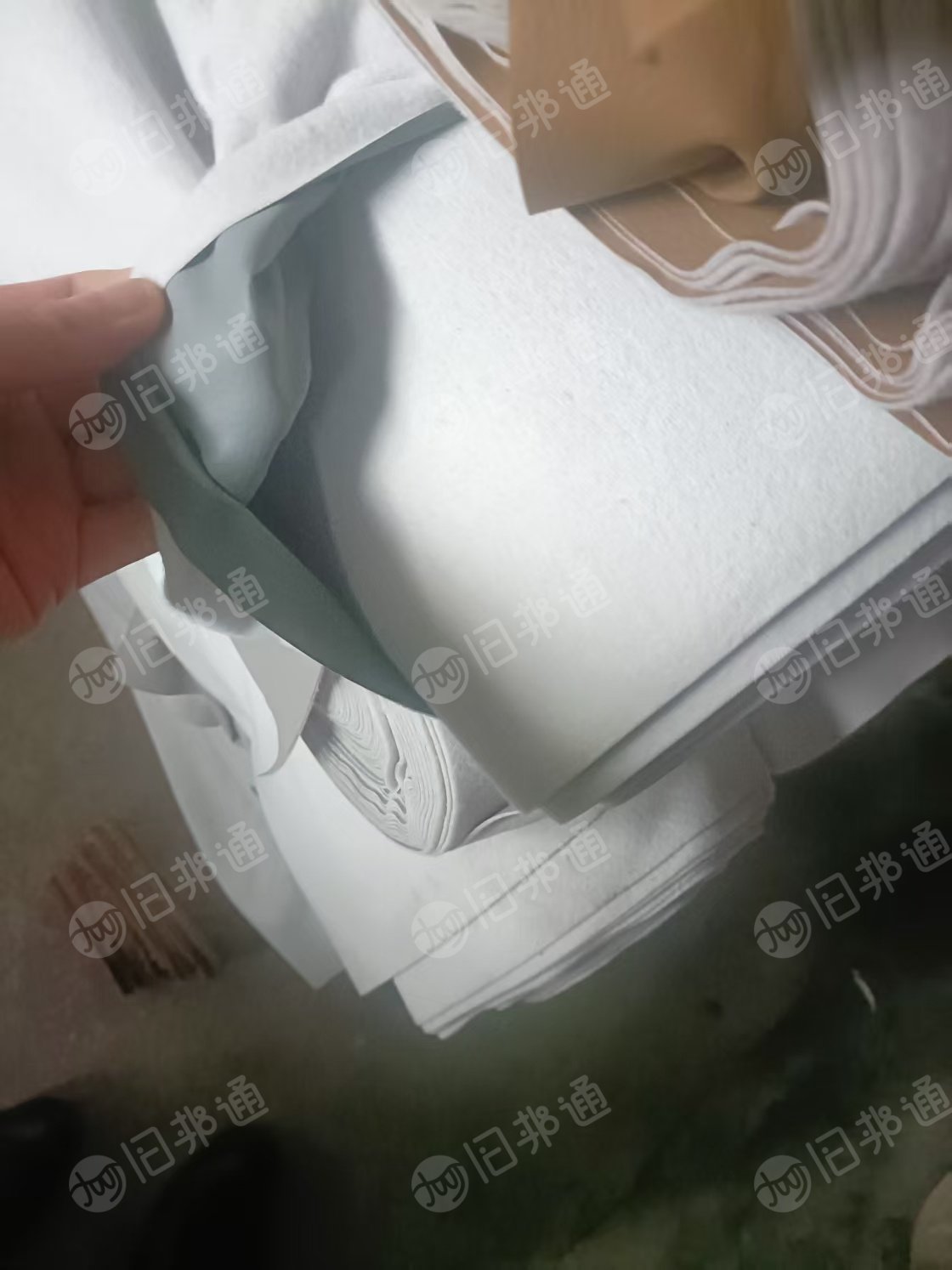 出售二等品猫爪革，库存PVC皮革，现货有20吨左右，货在江苏无锡