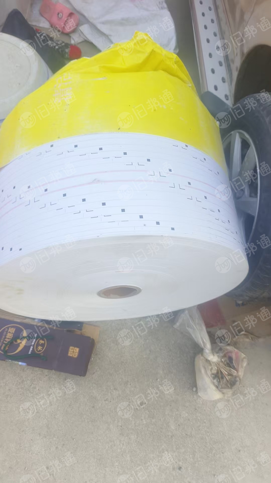 长期出售废不干胶纸边角料