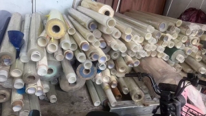 出售PET胶水卷膜，轻胶重胶都有，统货出