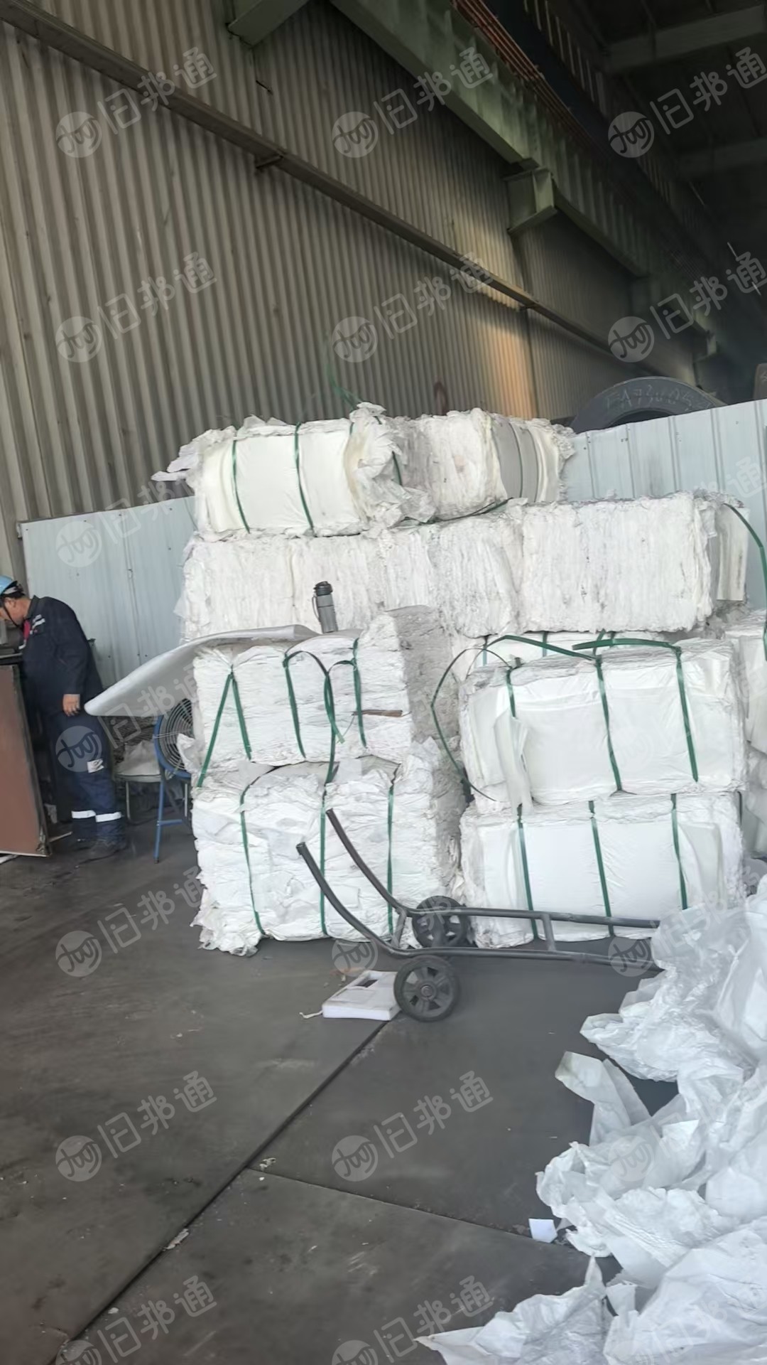 长期出售白色不锈钢衬纸，不带油