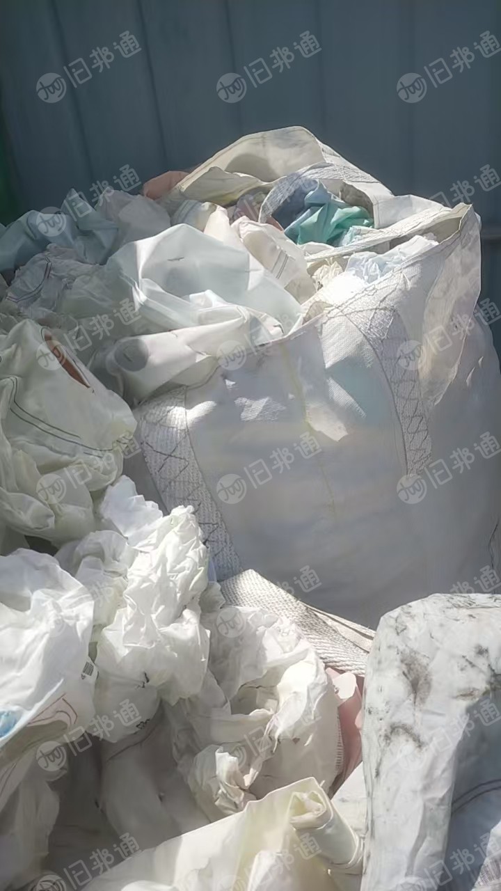长期出售汽车方向盘拆下来的气囊布，气囊布统货，现货十吨左右
