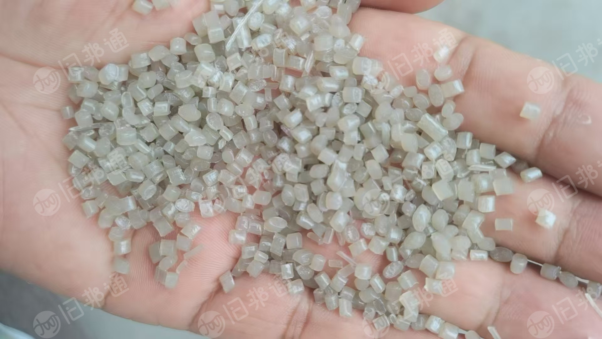 出售一级高压PE颗粒，吹膜用