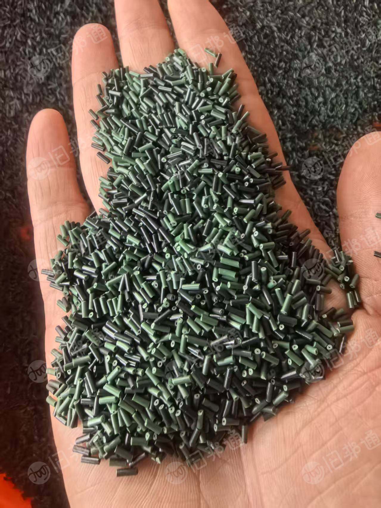 长期出售PVC彩灯线线皮，月100吨左右