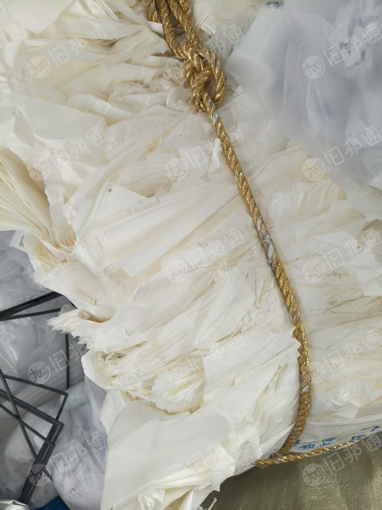 出售电子厂的白色玻璃衬纸