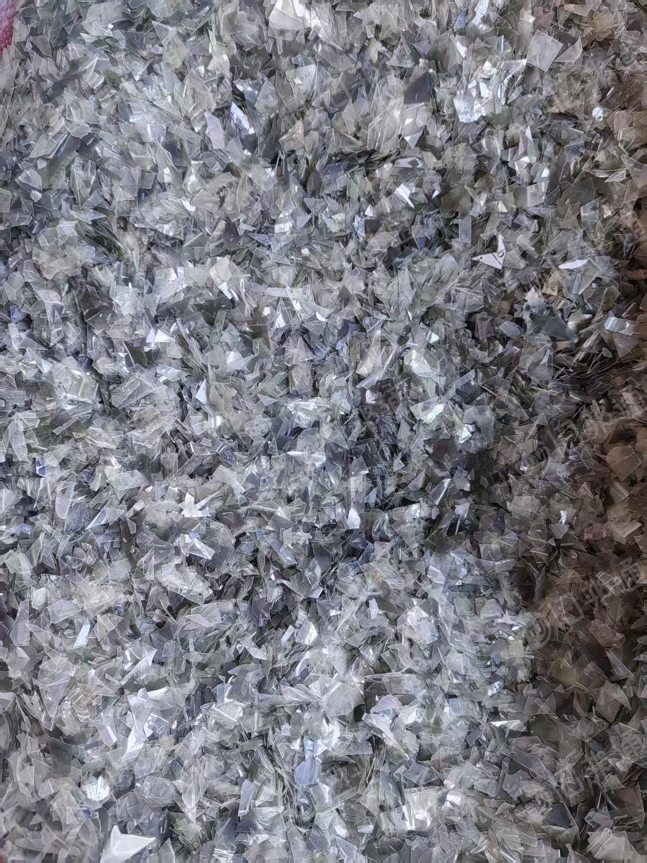 出售铝合金包装膜破碎料，铝材膜破碎料，可磨粉或造粒用，现货20吨
