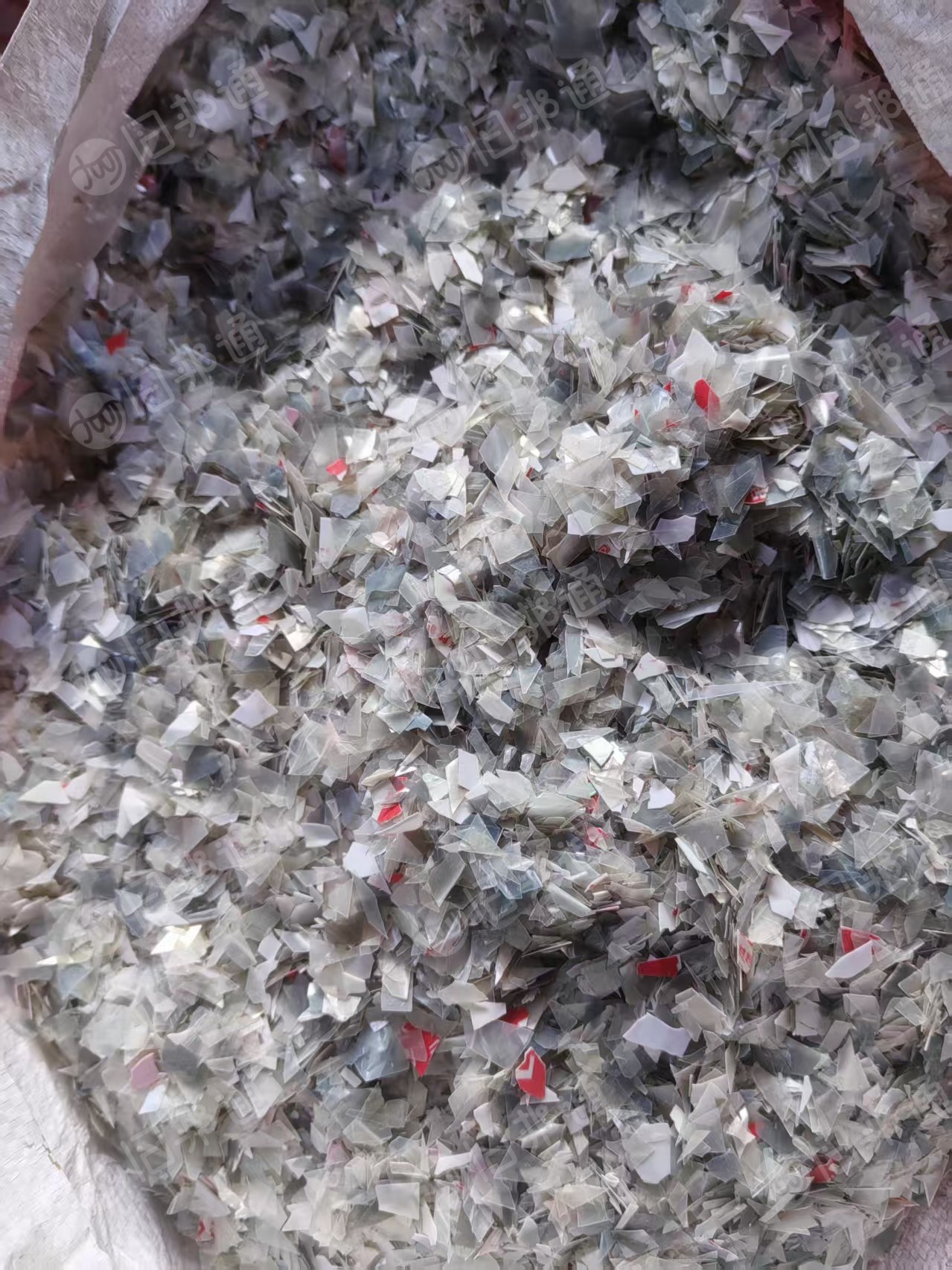 出售铝合金包装膜破碎料，铝材膜破碎料，可磨粉或造粒用，现货20吨