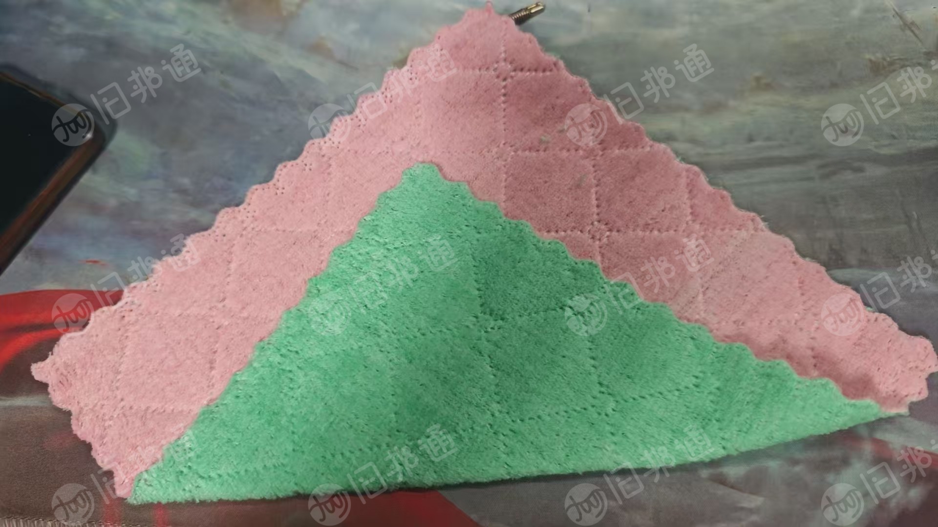 长期收购单面珊瑚绒布，双面珊瑚绒布，毛巾布，库存面料，要求素色，做毛巾用