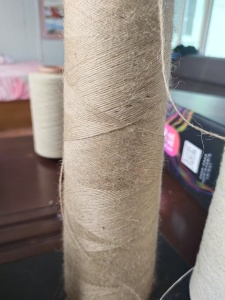 长期收购库存纱线，要深色的，没有支数要求，每个月需要几十吨，厂在辽宁大连