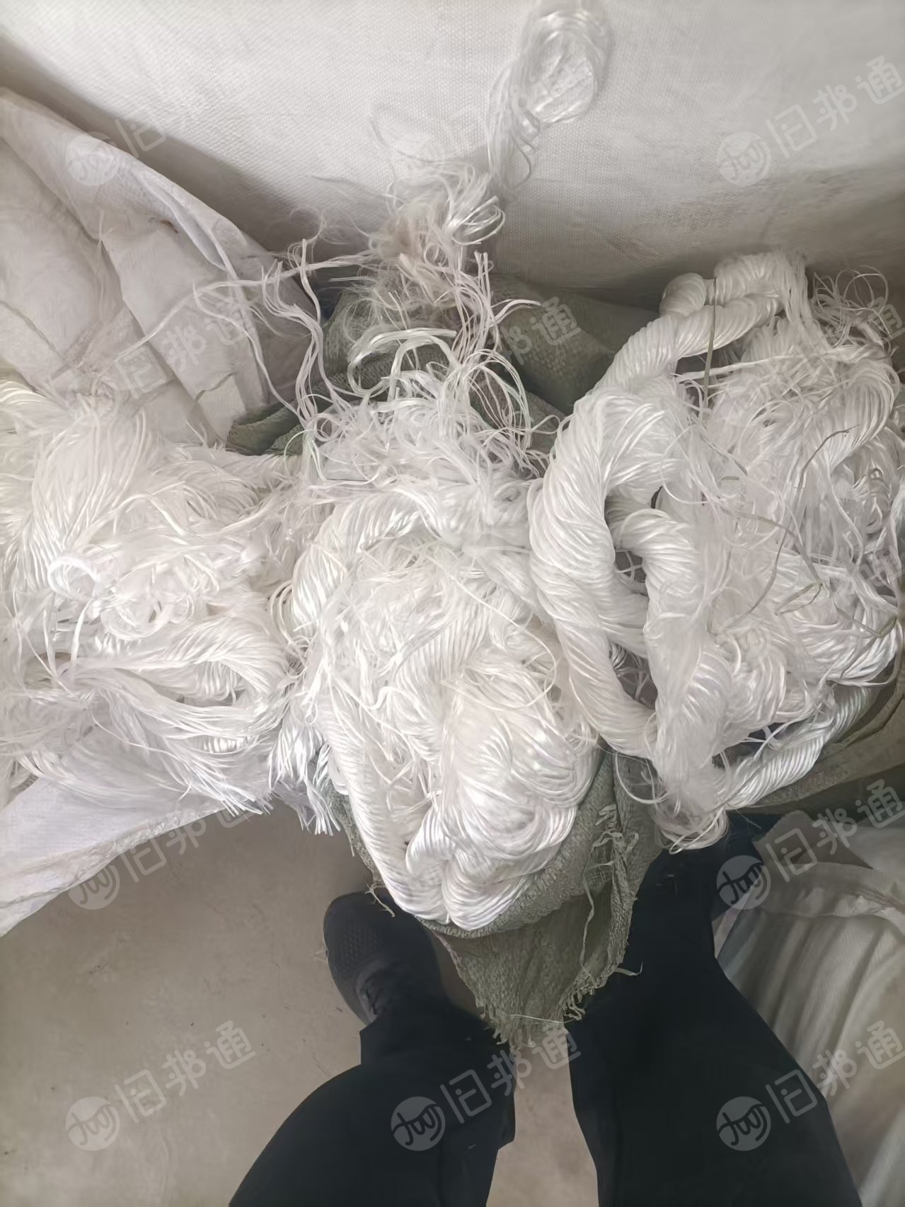 长期出售涤纶工业丝，一个月20吨左右，可开花，可造粒 厂在山东临沂
