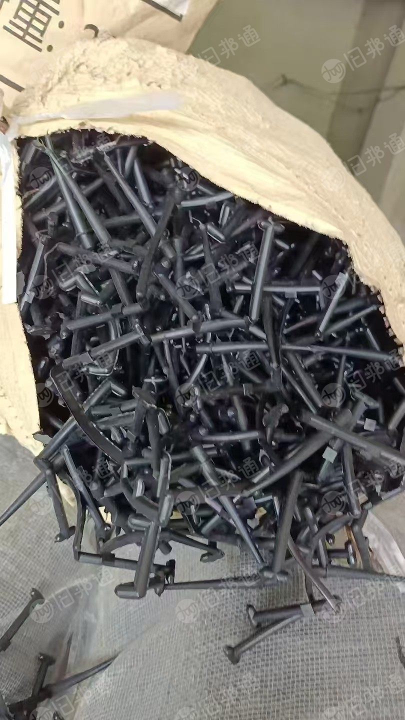 长期出售PVC机头料,软质PVC机头料