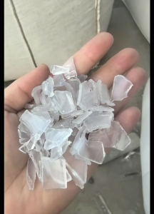 长期出售PC破碎料,透明、色透破碎料