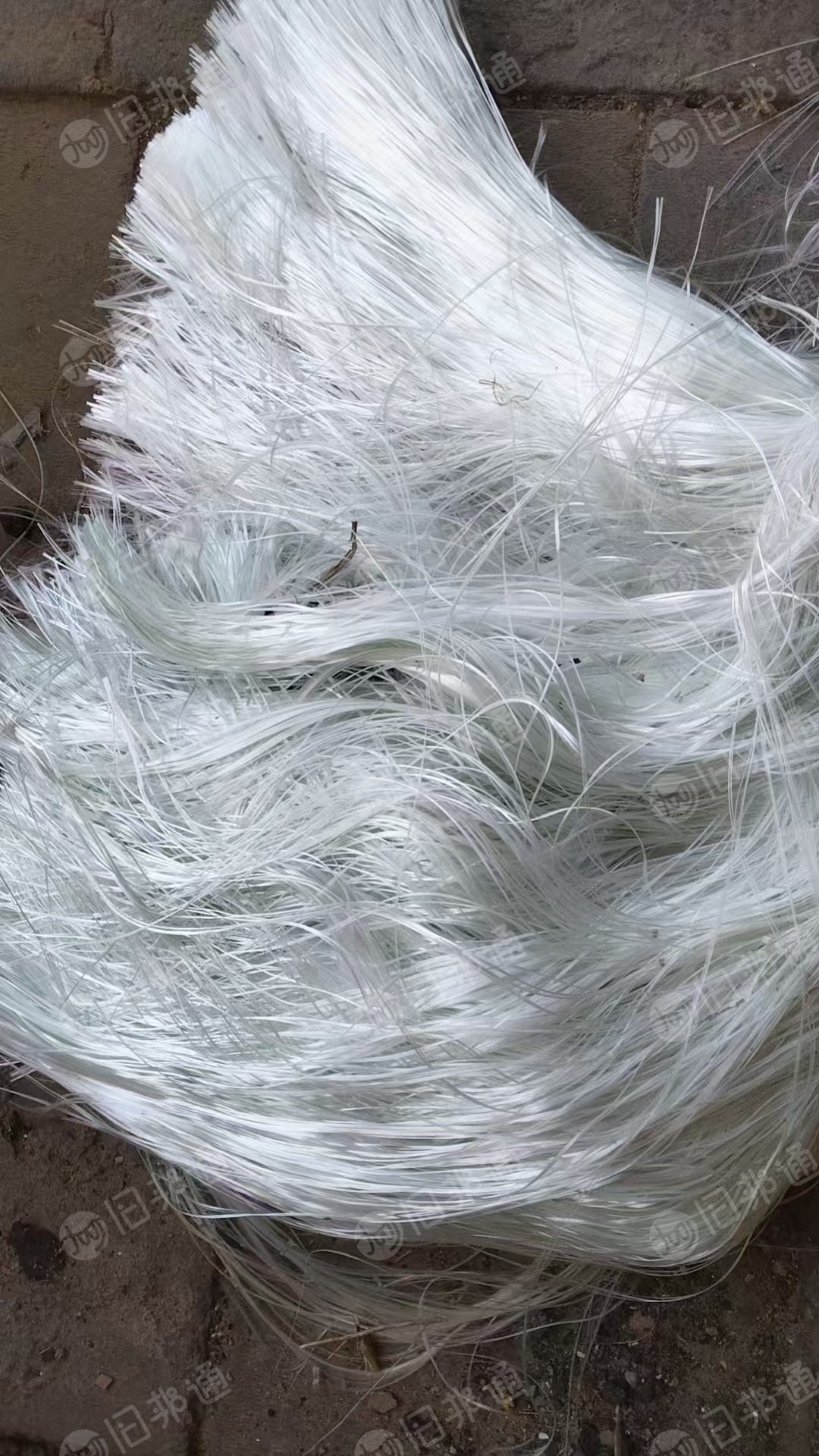 出售玻璃丝,玻璃纤维丝,现货有10吨左右,货在陕西洛川