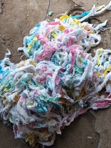 出售搓澡巾边角料，纺织废料，货在河南焦作