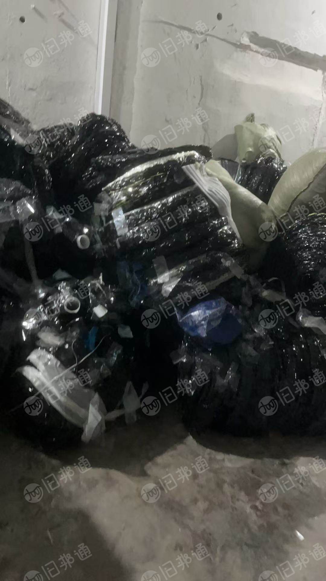 长期出售pet卷膜废料，PET膜废料