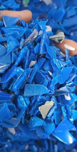 长期出售小蓝桶破碎料 月供80吨 