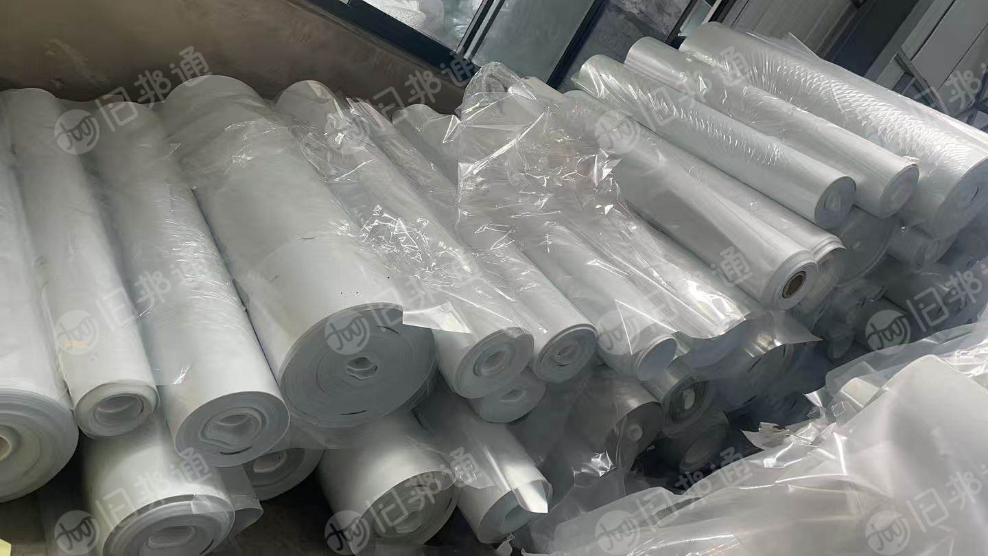 出售pet无胶卷膜，部分哑光的，现货10吨左右