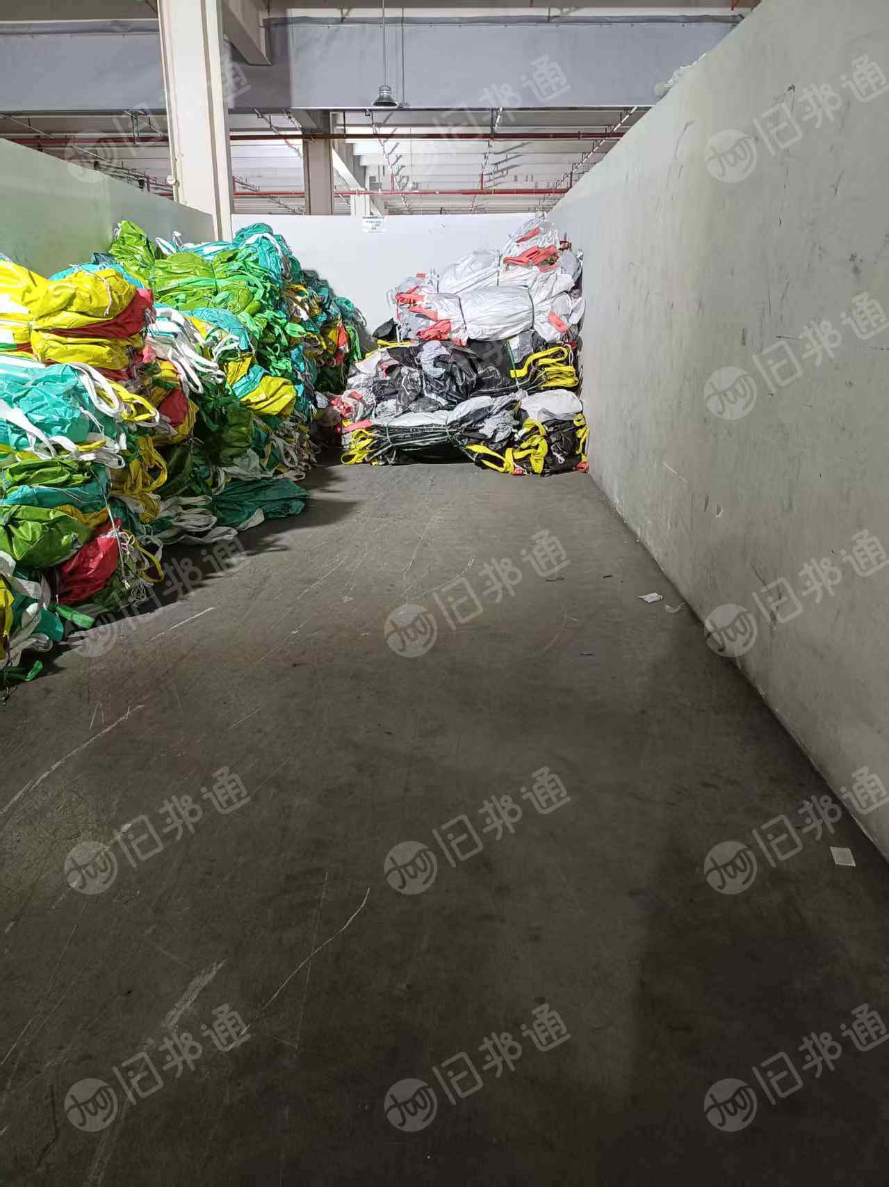 出售比亚迪下来的废旧吨包，新能源新材料吨包含内衬，石墨粉锂粉，压包好，现货30吨
