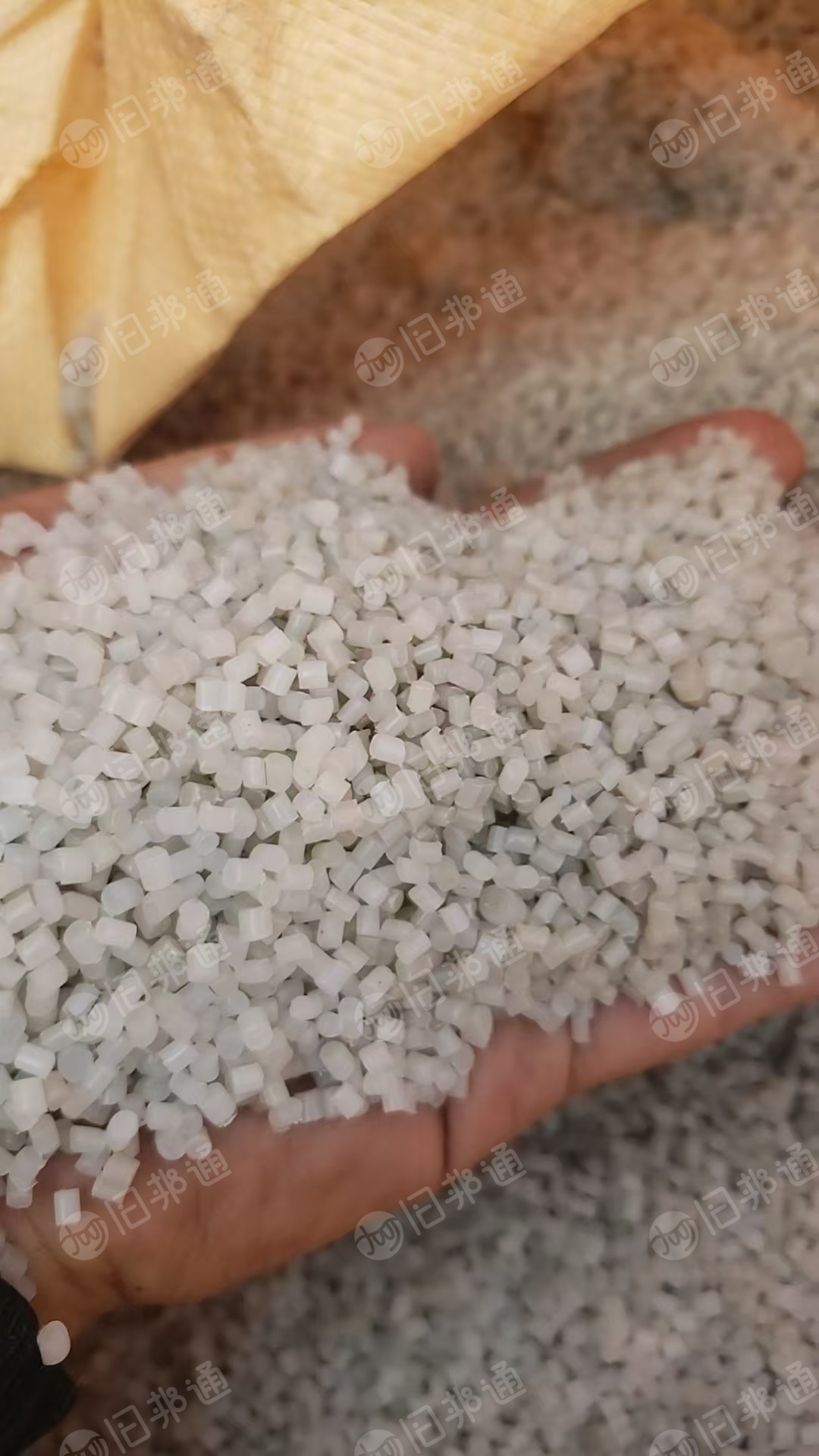 出售珍珠棉颗粒，大白料，月供200吨