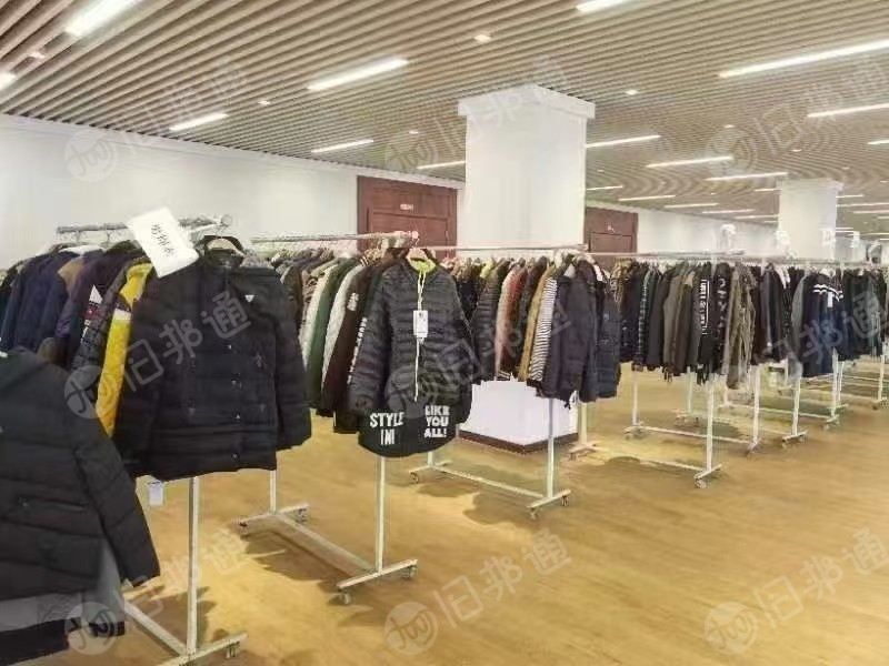 长期大量出售成品衣服,400多万件衣服裤子,厂在广东东莞