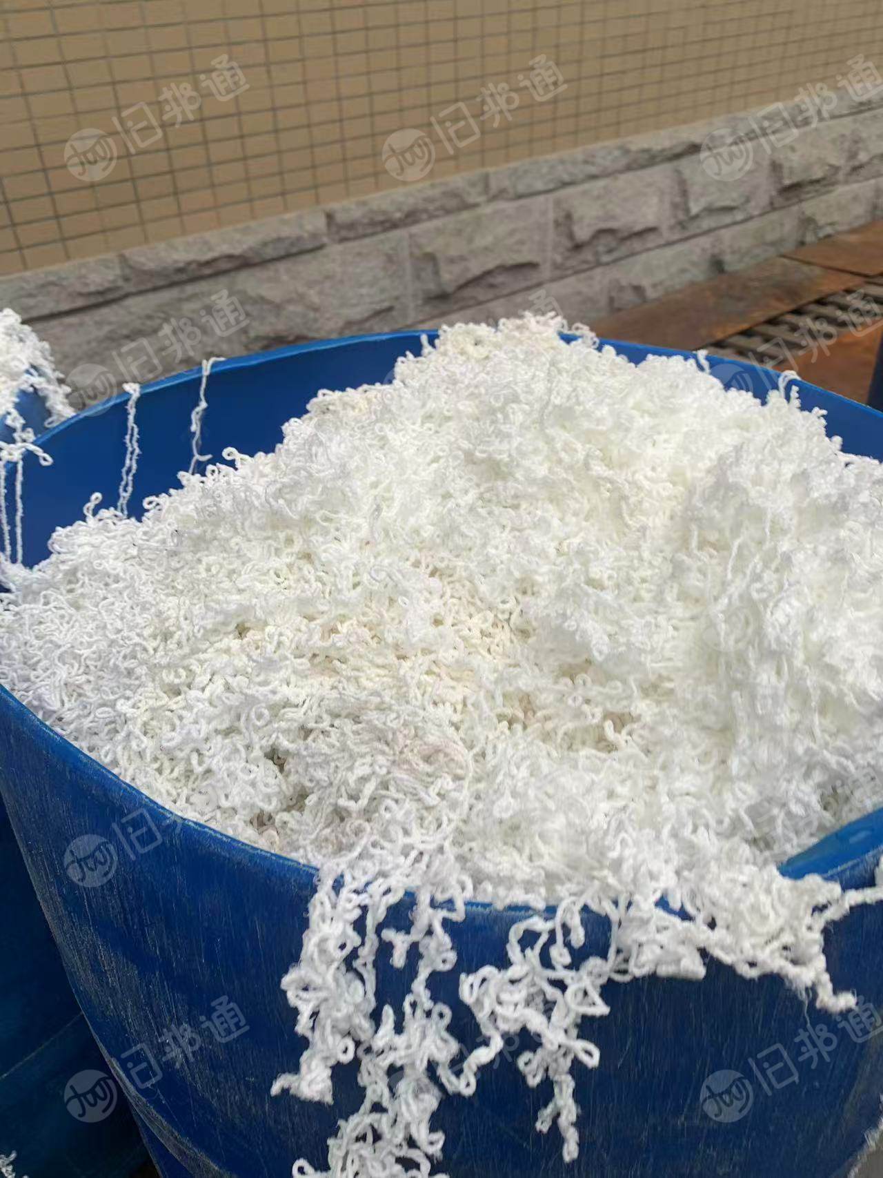 长期出售涤纶水丝，晾晒干之后才收起来，没有什么水分，够车就发走，货在福建泉州晋江